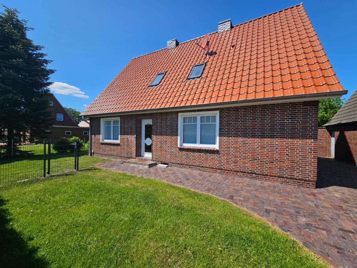 Ferienhaus Uttied Berumbur Buitenkant foto